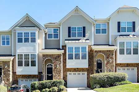 5924 Longeria Court Raleigh, NC 27612