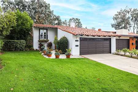 2407 Novia Newport Beach, CA 92660