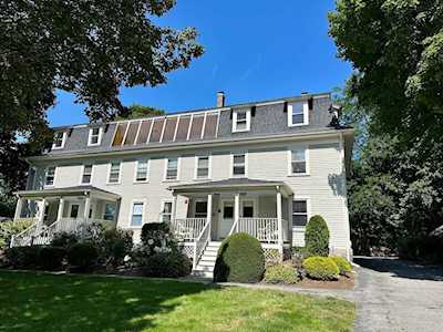 10 Green St #12A Medfield, MA 02052