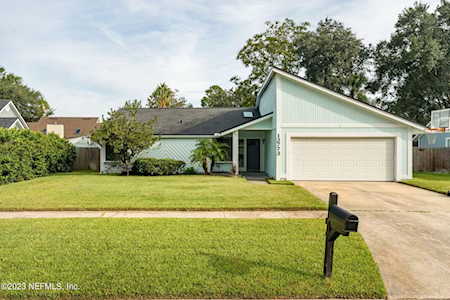 12773 Locren RD Jacksonville, FL 32246