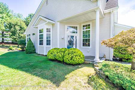 6 Forest Lake Ct Barnegat, NJ 08005
