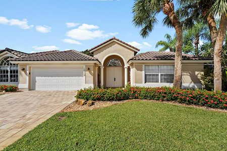 10734 Maple Chase Drive Boca Raton, FL 33498