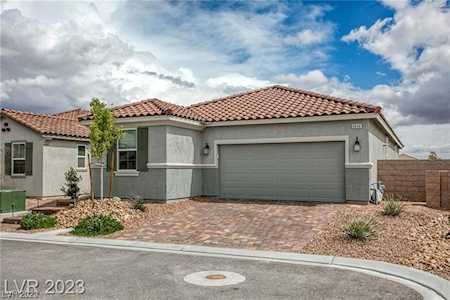 9546 Wells Knoll Ct Las Vegas, NV 89178