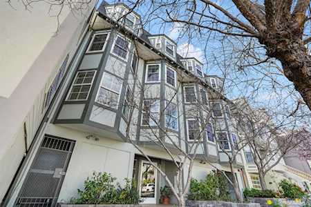 80 Collingwood Street #401 San Francisco, CA 94114