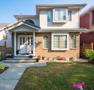 3089 E 28th Avenue Vancouver, BC V5R 1S6