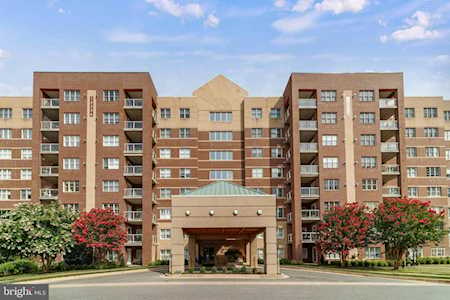 12246 Roundwood Rd #207 Lutherville Timonium, MD 21093