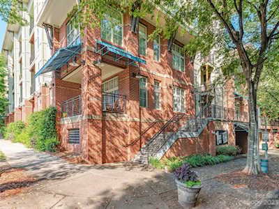 1101 W 1st St Charlotte, NC 28202