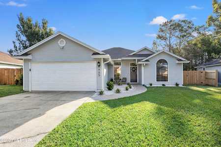 523 Burning Embers LN Jacksonville, FL 32225