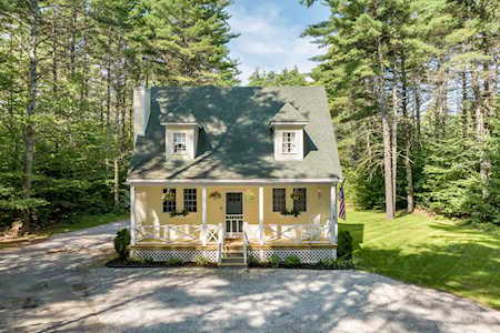 347 Green Mountain Rd Effingham, NH 03882