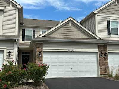 6N335 Whitmore Circle #B St. Charles, IL 60174