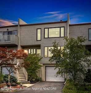 57 Bridgewaters Dr #8 Oceanport, NJ 07757