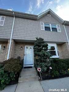 1425 Jerusalem Avenue #5 North Merrick, NY 11566