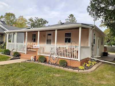 1702 Spruce St Oshkosh, City of Oshkosh, WI 54901
