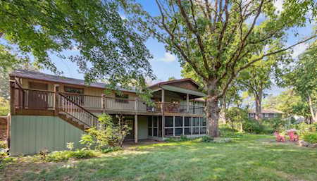 2122 Oakridge Road Stillwater, MN 55082