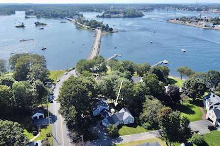 164 Portsmouth Ave New Castle, NH 03854
