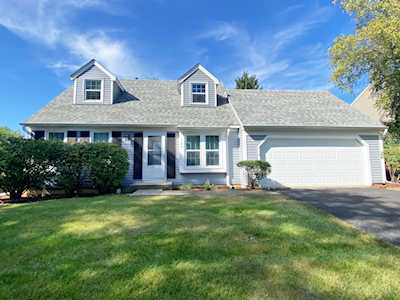 1906 Rita Ave St. Charles, IL 60174