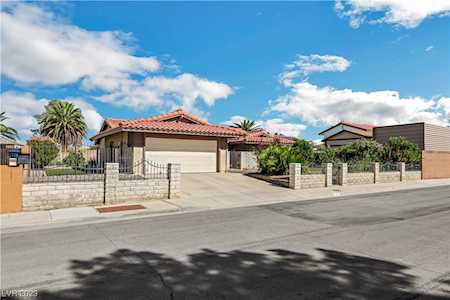 7338 Gentry Ln Las Vegas, NV 89123