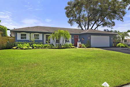 11 SE Splitrail Circle Jupiter, FL 33469