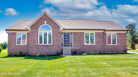 10404 Long Home Rd Louisville, KY 40291