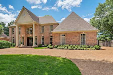 6726 River Oak View Dr Memphis, TN 38120