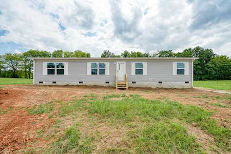 172 Falls View Road Sparta, TN 38583