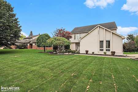 28669 Bristol Farmington Hills, MI 48334