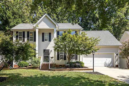 8702 Glade Ct Huntersville, NC 28078