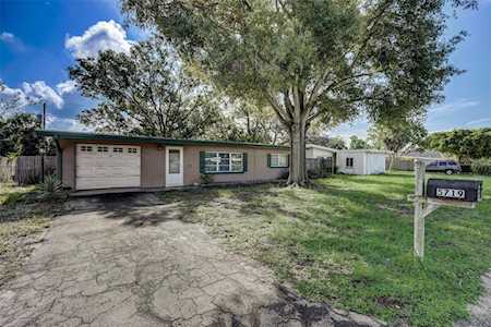 5719 23rd St W Bradenton, FL 34207