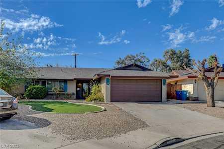 5717 Cabrillo Circle Las Vegas, NV 89108