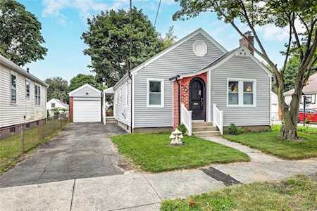 40 Aldine St Providence, RI 02909