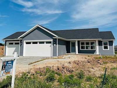 N9026 Mary Ellen Ct Brillion, Town of Brillion, WI 54110