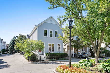 2851 N Wolcott Ave #C Chicago, IL 60657