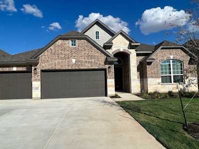 20729 Dustin LN Pflugerville, TX 78660