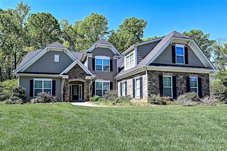 4157 Nottaway Place Dr Mint Hill, NC 28105