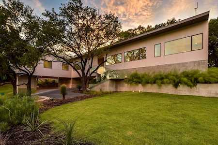 2510 Trail of The Madrones Austin, TX 78746