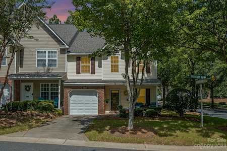 10853 Twisted Bark Ln Charlotte, NC 28213