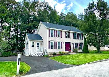 35 Dominique Dr Concord, NH 03301