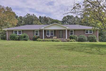 300 Ledgeview Drive Shelbyville, TN 37160