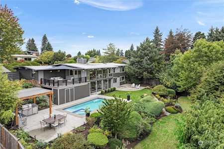 1812 127th Ave SE Bellevue, WA 98005