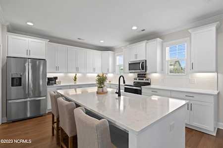 115 E Yellow Lois Dr Hampstead, NC 28443
