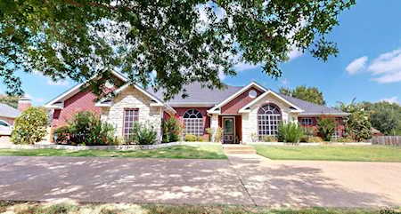 905 Dove Creek Drive Athens, TX 75751