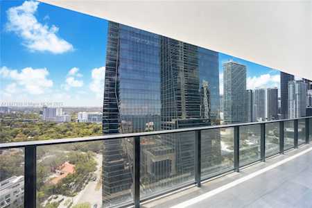 1451 Brickell Ave #2305 Miami, FL 33131
