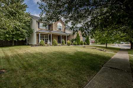 2772 Jessica Ln Lexington, KY 40511