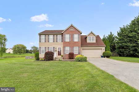 13524 Wellspring Dr Hagerstown, MD 21740