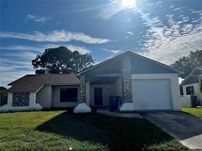 1202 Greenlea Dr Holiday, FL 34691