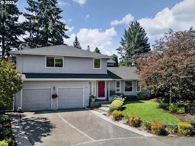 6663 SW 88th PL Portland, OR 97223