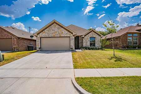 4300 Sapphire Lane Granbury, TX 76049