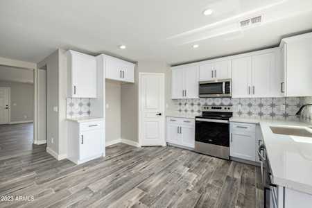 1829 W Desert Mountain Drive San Tan Valley, AZ 85144