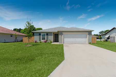 625 SE Tanner Avenue Port St Lucie, FL 34984