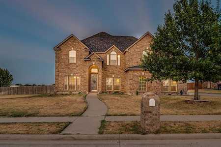 1880 Chuckwagon Drive Midlothian, TX 76065